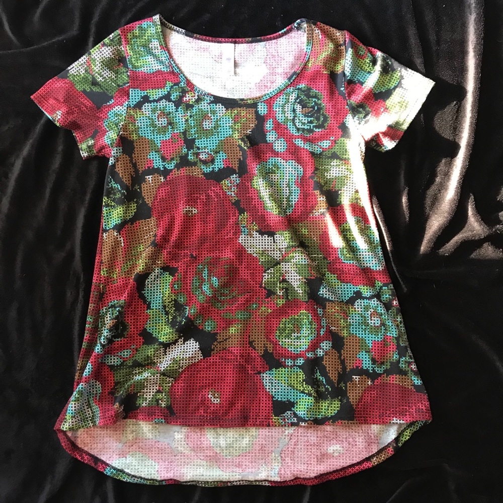 LuLaroe XXS Classic Tee